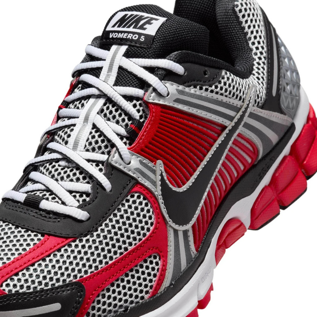 Nike Men's Zoom Vomero 5 Metallic Silver/University Red/White/Black