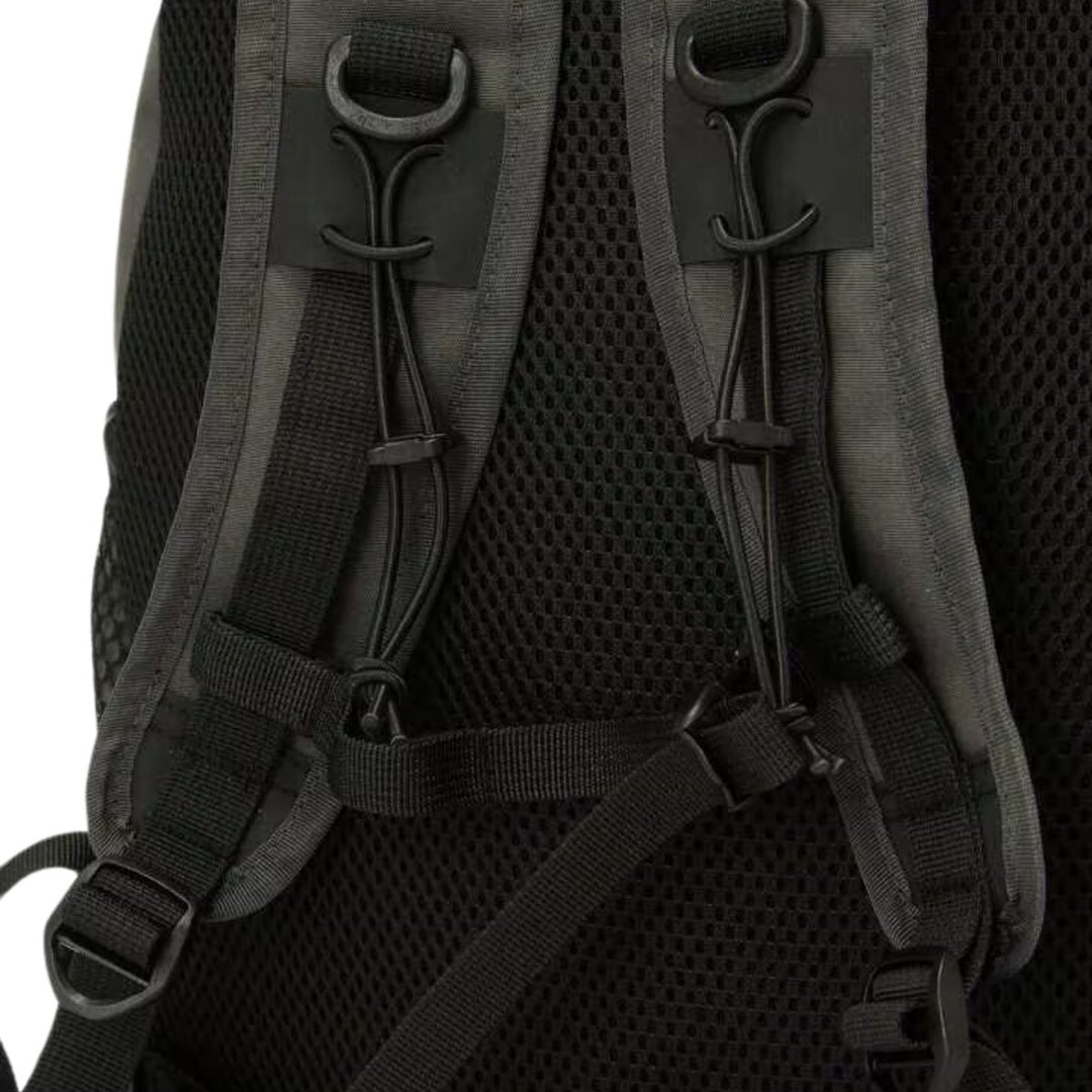 And Wander PE/CO 20L DayPack Gray - 10050918 - West NYC