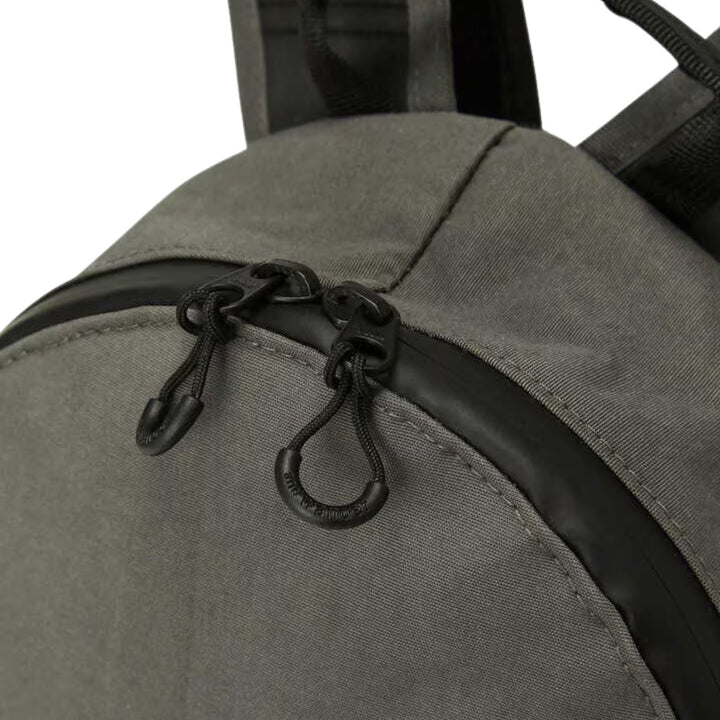 And Wander PE/CO 20L DayPack Gray - 10050918 - West NYC